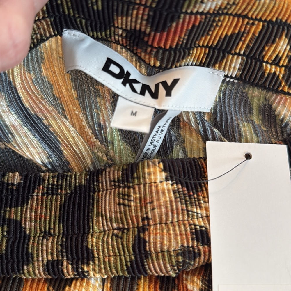 DKNY Skirt - Picture 5 of 7